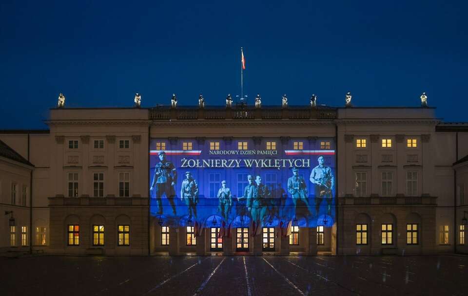 Iluminacja z Żołnierzami Wyklętymi na Pałacu Prezydenckim!