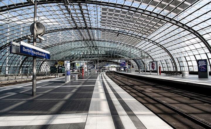 Dworzec w Berlinie - zdjęcie ilustracyjne.  / autor: Pixabay