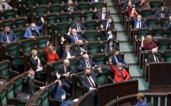 Sejm uchwalił budżet na 2021 rok
