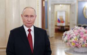 Putin składa Rosjankom życzenia / autor: PAP/EPA/GAVRIIL GRIGOROV / SPUTNIK / KREMLIN POOL