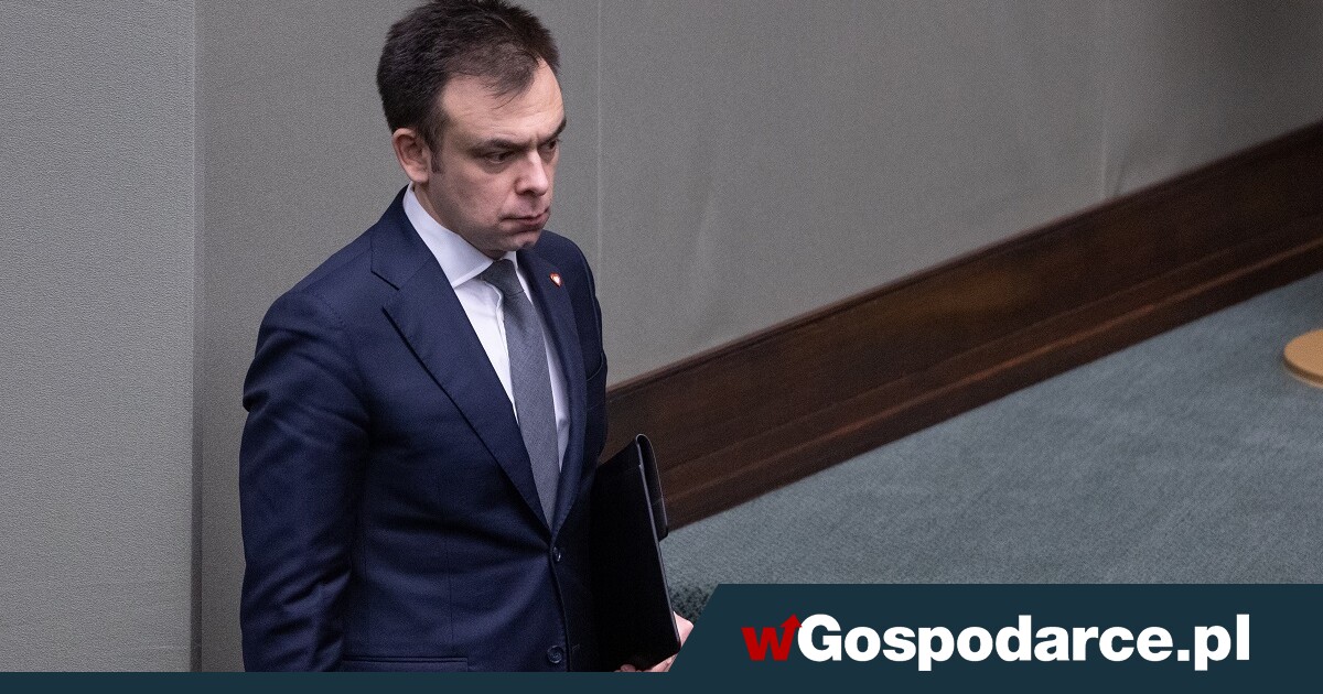 Minister Domański zabrał głos. I odbił piłeczkę do PKW