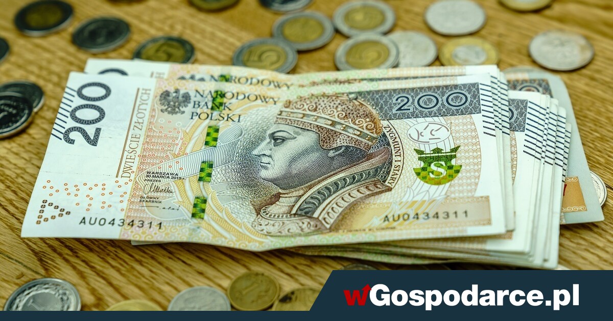 Lokaty wciąż przynoszą realnie straty