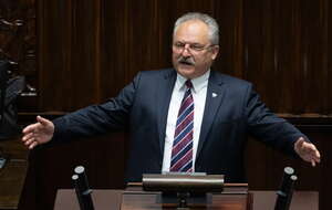 Marek Jakubiak o kulisach odejścia z koła poselskiego / autor: Fratria