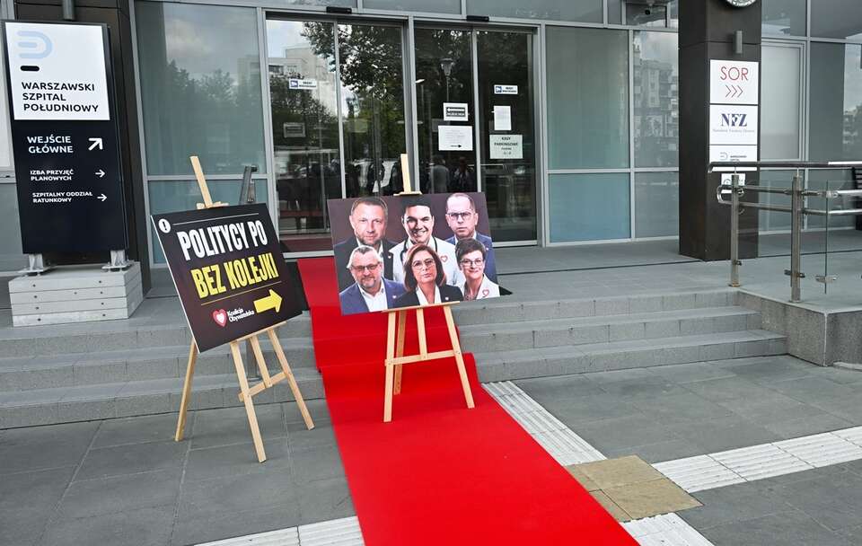 Nieudolna "pomoc" Żukowskiej. Lekarz potwierdził salonik VIP