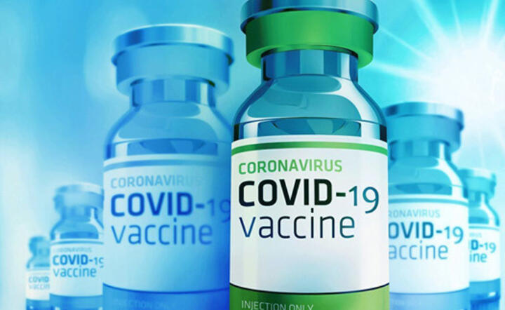 szczepionka na covid-19 / autor: fotoserwis PAP