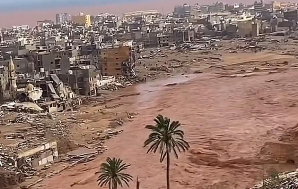Powódź w Libii / autor: Twitter/@WxNB_ (screenshot)