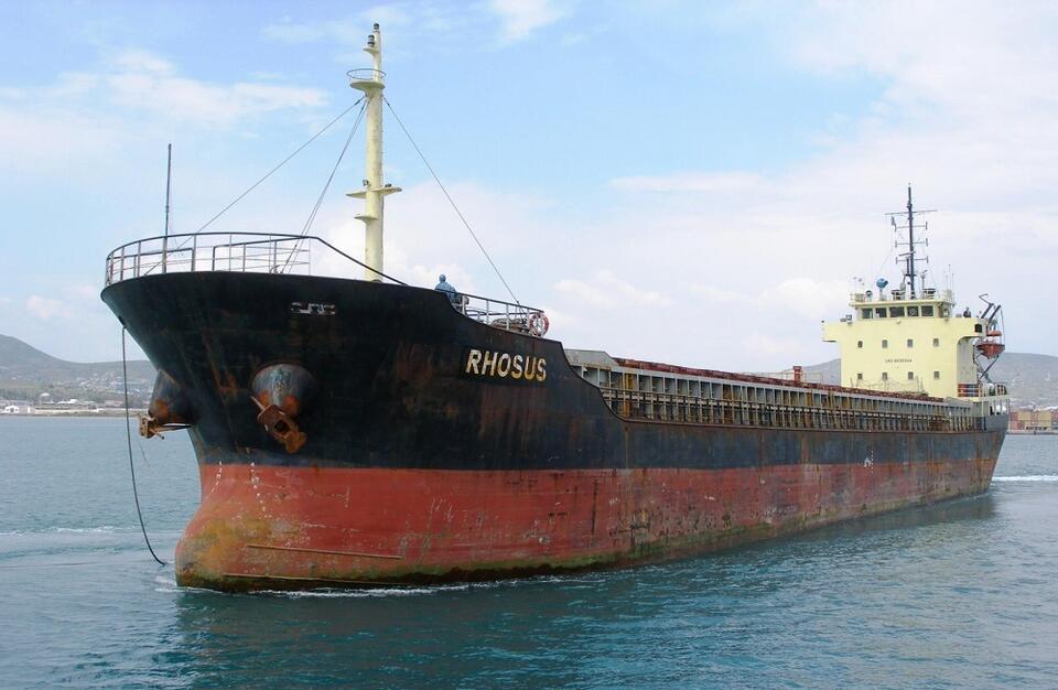 Statek towarowy Rhosus przewożacy 2750 ton saletry amonowej / autor: PAP/EPA