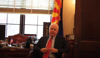 McCain zdecydował: Koniec terapii