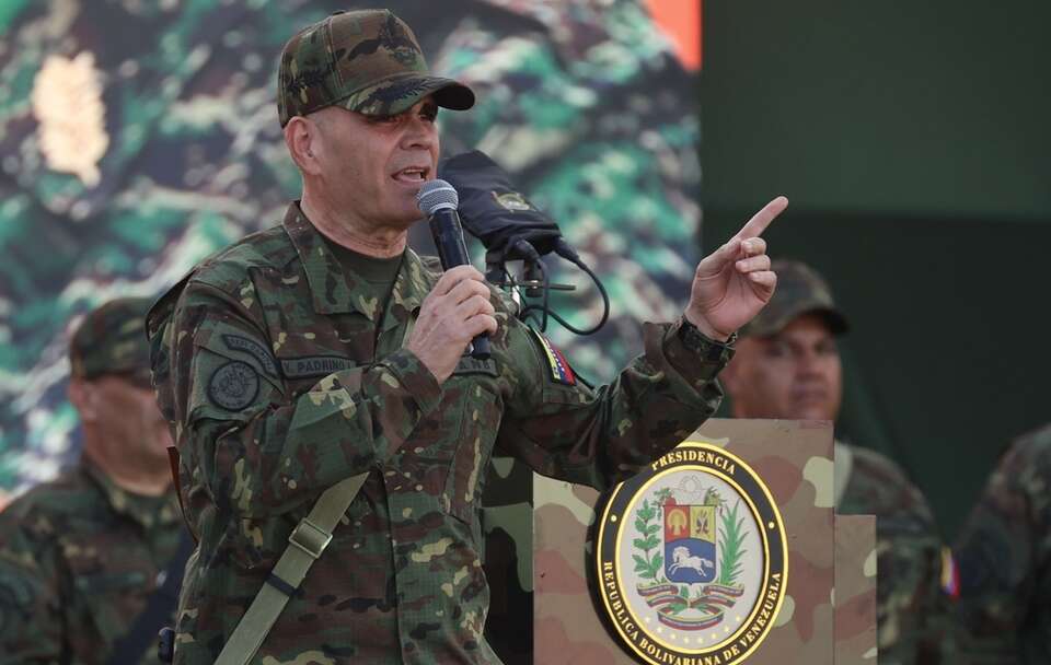 Vladimir Padrino / autor: PAP/EPA/MIGUEL GUTIERREZ