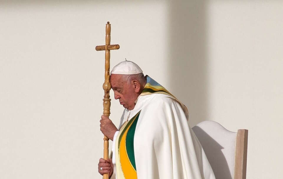 Papież Franciszek / autor: PAP/EPA/OLIVIER MATTHYS