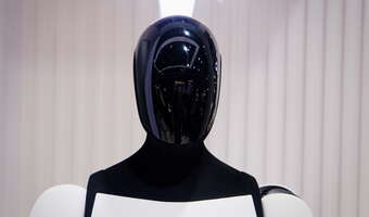 Muska czeka ciężka orka., ale za prawie… bilion dolarów!