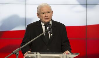 Kaczyński udaje się na autokwarantannę. "Czuje się dobrze"