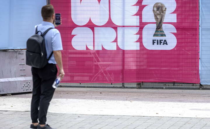 Hakerzy zastawili na kibiców Mundialu morze pułapek, m.in. podróbki oficjalnych stron FIFA, organizatora turnieju  / autor: PAP/EPA/CRISTOBAL HERRERA-ULASHKEVICH 