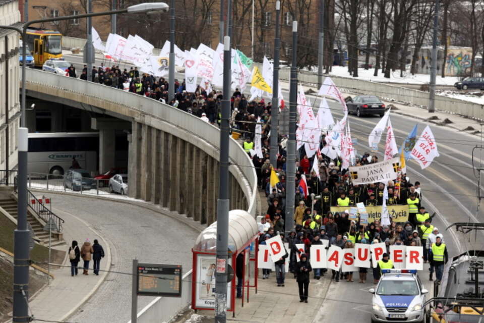 Warszawski Marsz Świętości Życia (fot. PAP/T.Gzell)