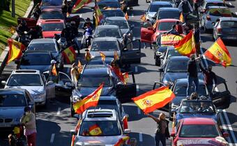 Tysiące aut sparaliżowały Madryt. Protest przeciwko rządowi