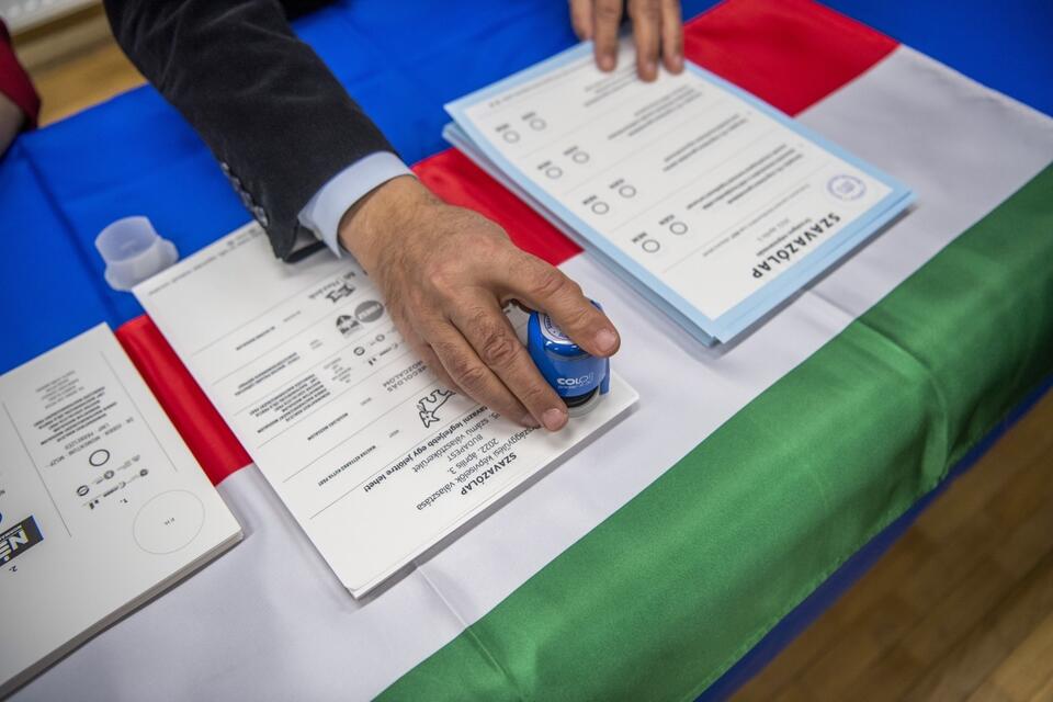 Wybory na Węgrzech  / autor: PAP/EPA