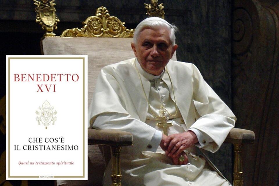 Papież Benedykt XVI / autor: wikimedia commons/Giuseppe Ruggirello/https://creativecommons.org/licenses/by-sa/3.0/; Mondadori