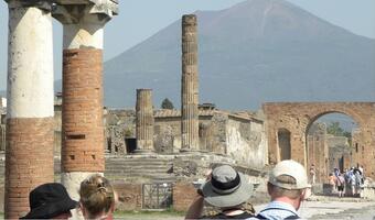 10 niewybuchów na terenie Pompejów. Nie ma zagrożenia