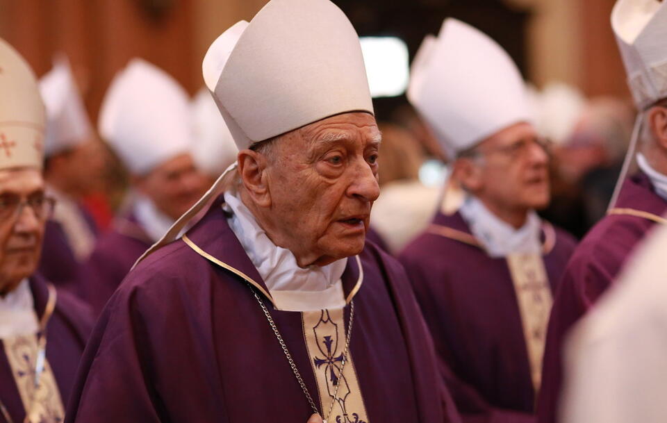 Biskup katolicki popiera aborcję. Nie nazywa tego zabójstwem