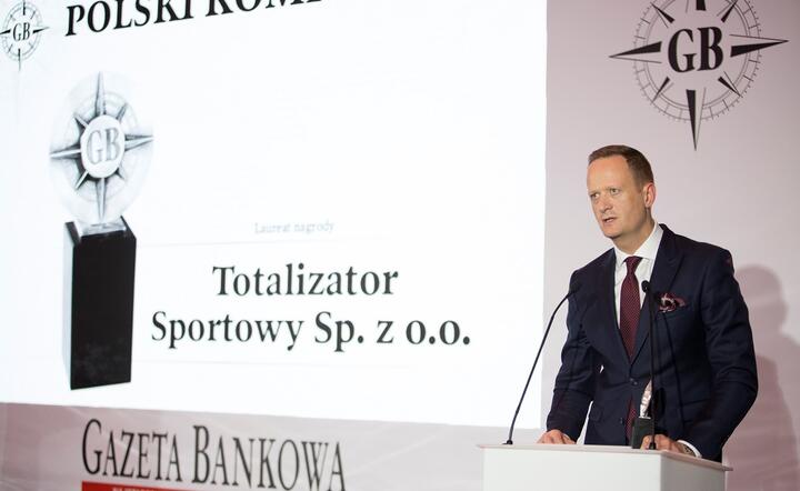 Prezes Olgierd Cieślikodebrał w 2019 r. nagrodę Polskiego Kompasu, przyznaną przez 'Gazetę Bankową' / autor: Fratria / Andrzej Wiktor