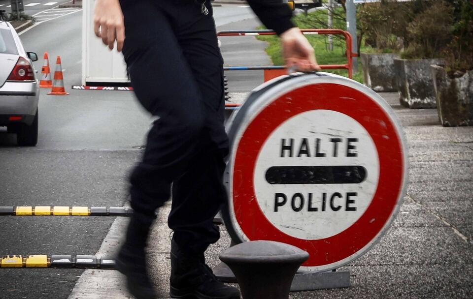 autor: PAP/EPA/Javier Etxezarreta