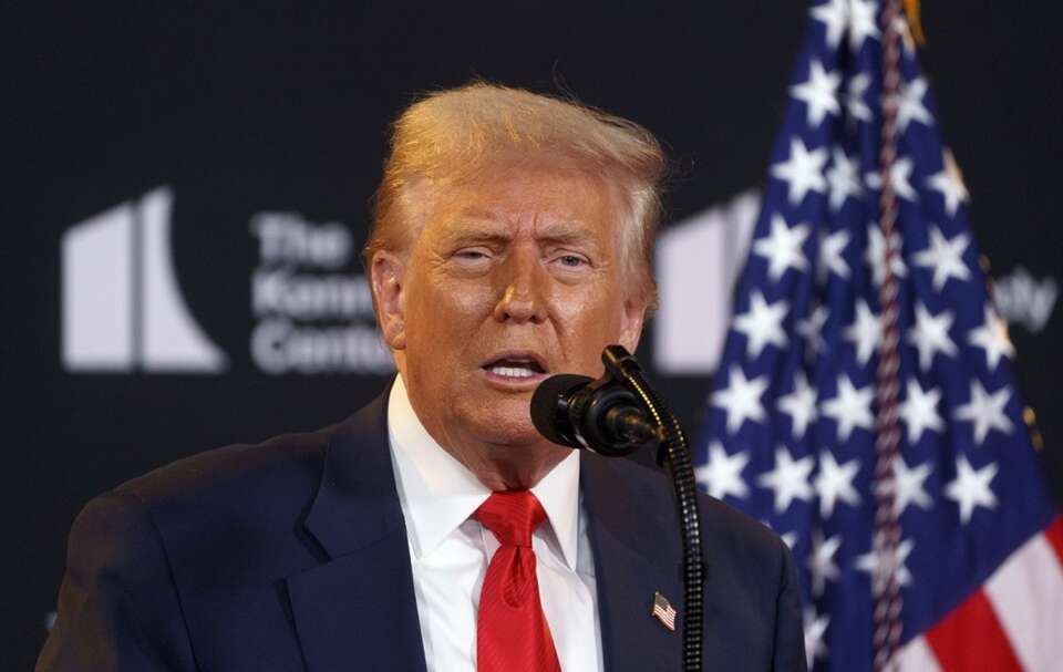 Prezydent USA Donald Trump / autor: PAP/EPA/WILL OLIVER / POOL