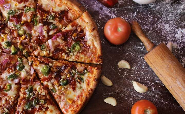 Jak zachować szczupłą sylwetkę jedząc makarony i pizze?