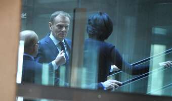 Tusk: ministerstwo finansów pracuje nad powiązaniem odprowadzania składek emerytalnych ze ściąganiem podatku
