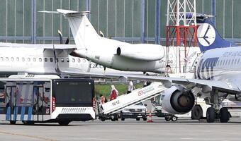 Szósty samolot z ewakuowanymi z Afganistanu w Warszawie
