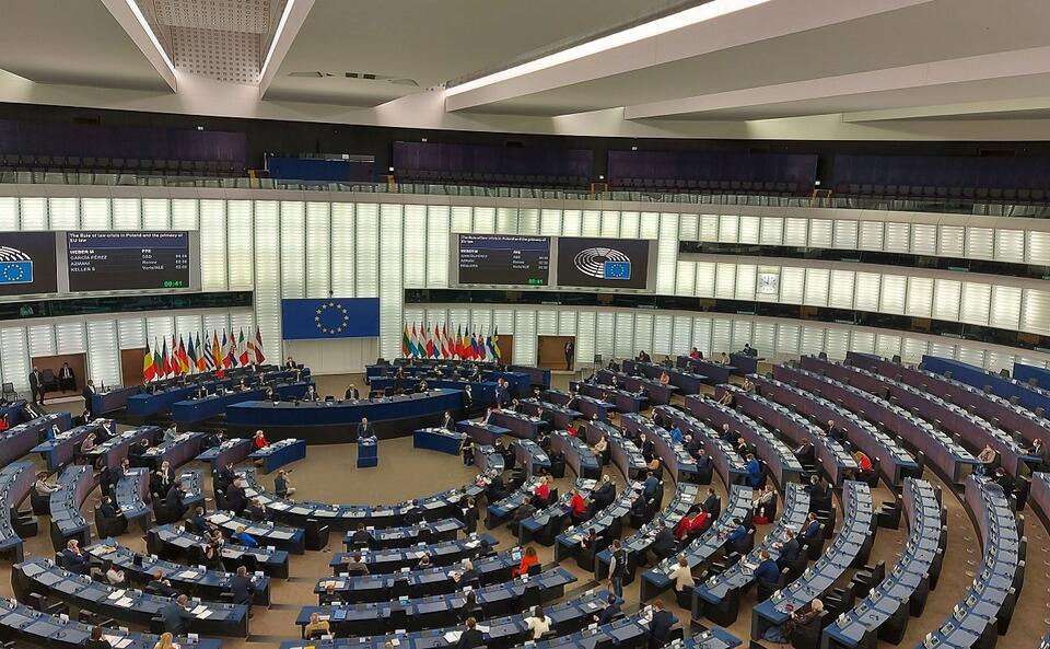 Sala plenarna Parlamentu Europejskiego / autor: Fratria