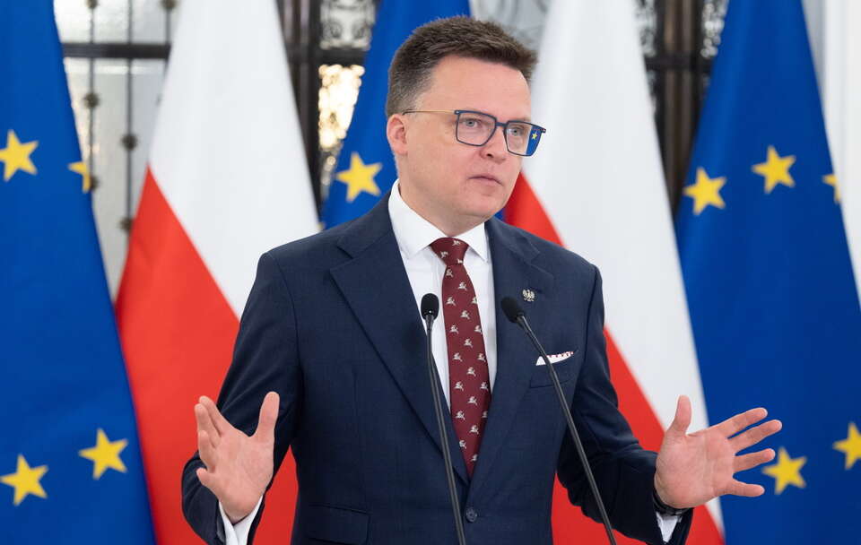 Czym powinien zająć się Szymon Hołownia? SONDAŻ
