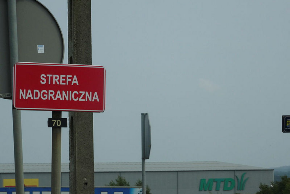 Znak Strefy Granicznej / autor: Fratria