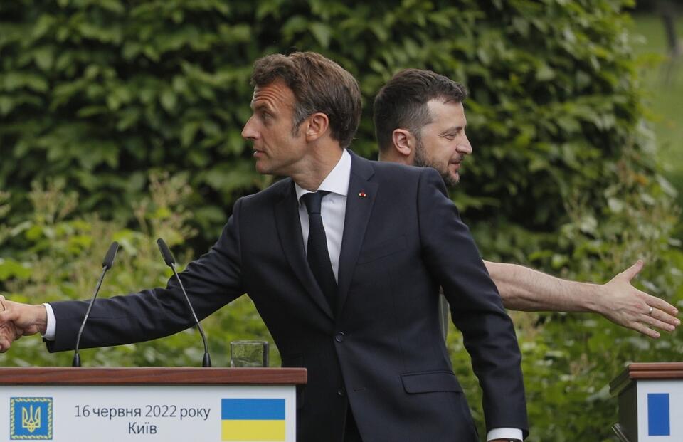 Emmanuel Macron, Wołodymyr Zełenski  / autor: PAP/EPA