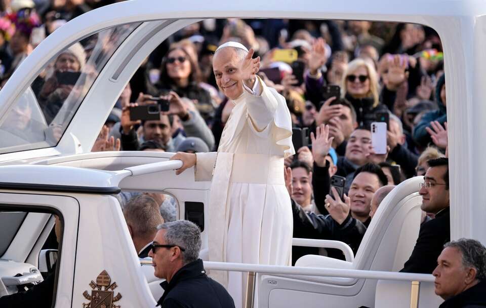 Papież Leon XIV / autor: PAP/EPA/RICCARDO ANTIMIANI