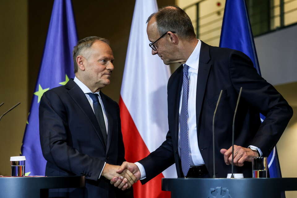 Tusk zapłaci za niemieckie zbrodnie? Haniebny akt uległości