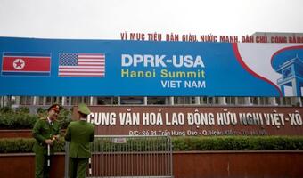 Kim Dzong Un wsiadł do pociągu. Pancernego