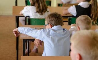 Uczniowe strajkują! Nie chcą stacjonarnej nauki