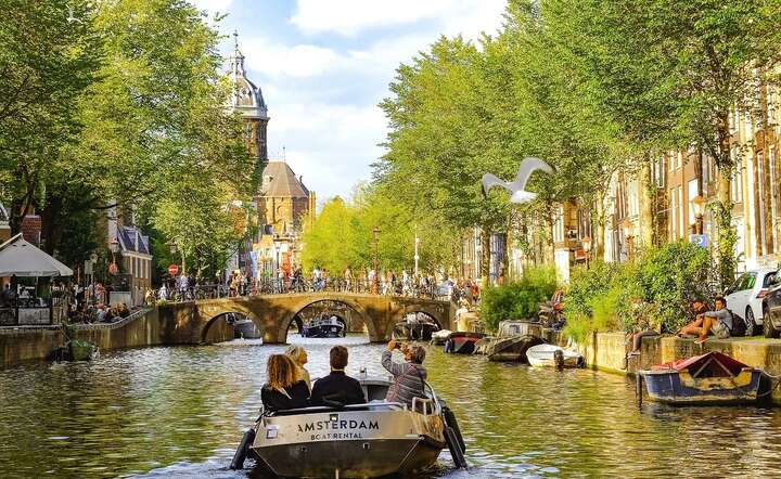 Amesterdam wprowadził limit 20 mln noclegów dla turystów rocznie / autor: Pixabay
