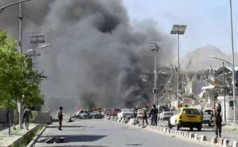 Krwawy zamach w Kabulu: Dziesiątki ofiar śmiertelnych