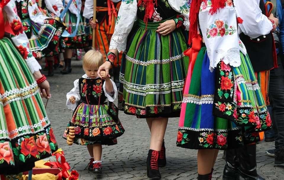 Procesja Bożego Ciała w Łowiczu / autor: PAP/Marian Zubrzycki