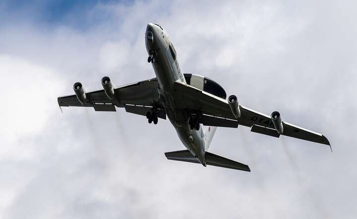 Samolot E-3 AWACS  / autor: Pixabay