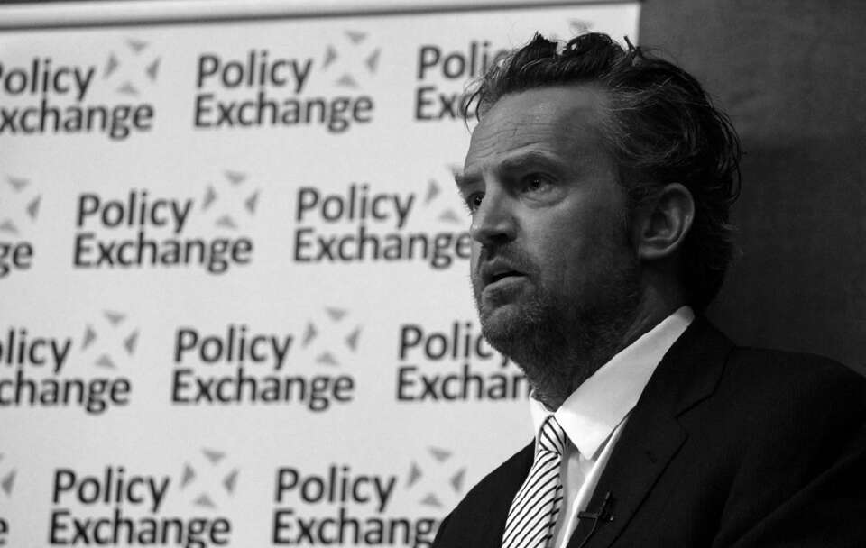 Matthew Perry / autor: Policy Exchange/flickr.com/CC/Wikimedia Commons