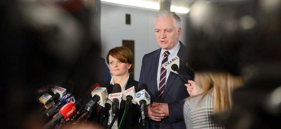 Minister Jadwiga Emilewicz i wicepremier Jarosław Gowin / autor: PAP/Jakub Kamiński