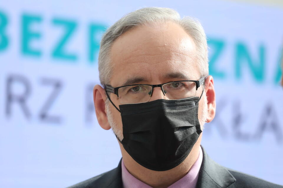 Minister zdrowia Adam Niedzielski  / autor: PAP/Albert Zawada