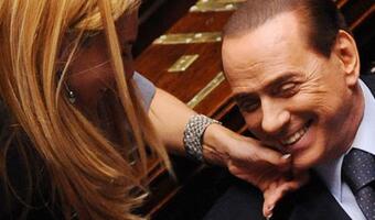 Bunga-bunga pogrążyło partię Berlusconiego - wielkie zadłużenie ugrupowania