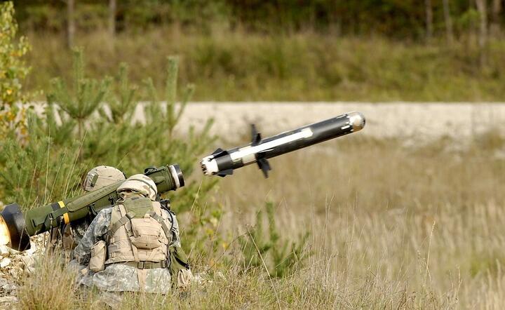 Pocisk przeciwpancerny Javelin odpalony na manewrach sił NATO / autor: Pixabay