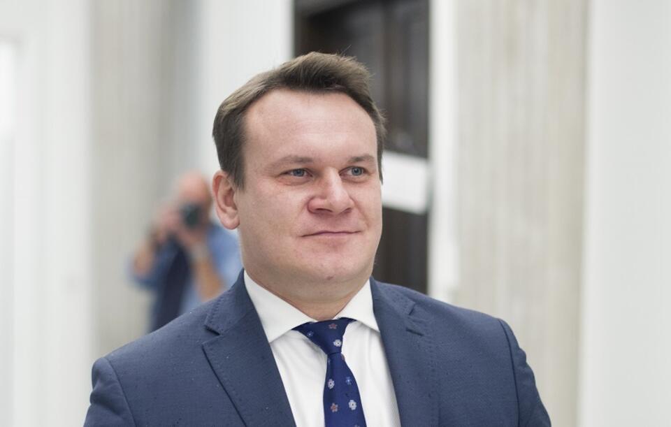 Dominik Tarczyński, poseł PiS / autor: Fratria