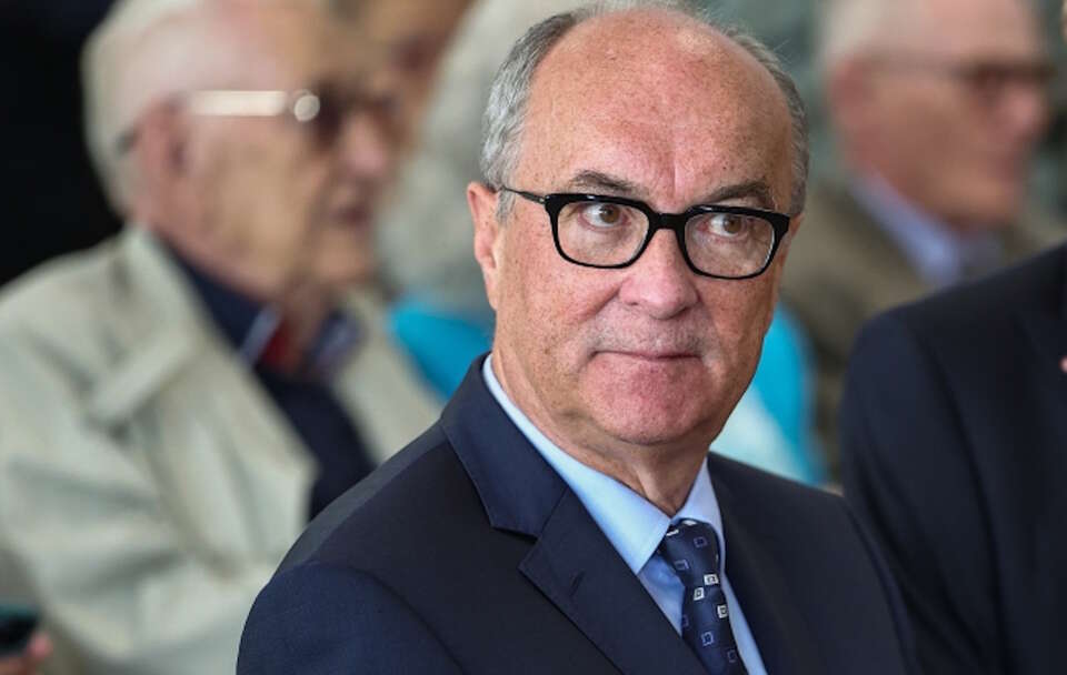 Czarzasty miał strach w oczach! Bał się dotknąć aneks WSI