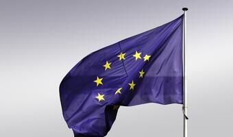 5 euro i odpowiedzi na 27 pytań za wjazd do Unii Europejskiej