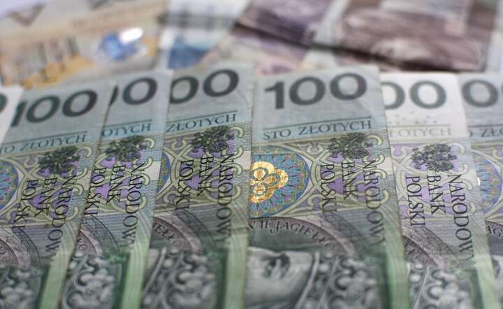 Jeśli zarabiasz brutto mniej, jesteś poniżej średniej